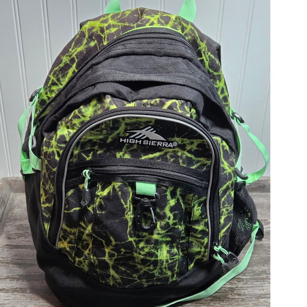 High Sierra Green Black Multi Compartment Backpack Comfort Padded Straps